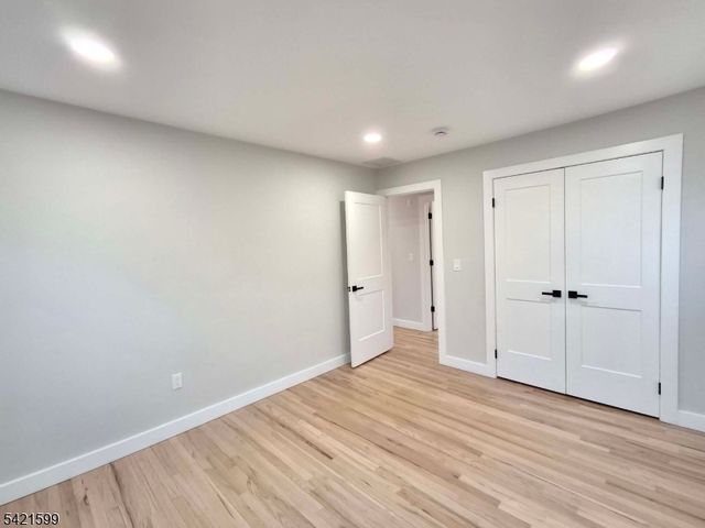 397 Lake Ave, Woodbridge Twp., NJ 07067