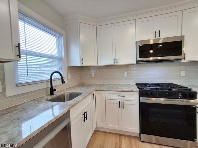 397 Lake Ave, Woodbridge Twp., NJ 07067