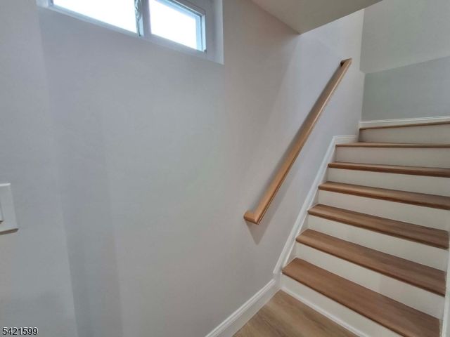 397 Lake Ave, Woodbridge Twp., NJ 07067