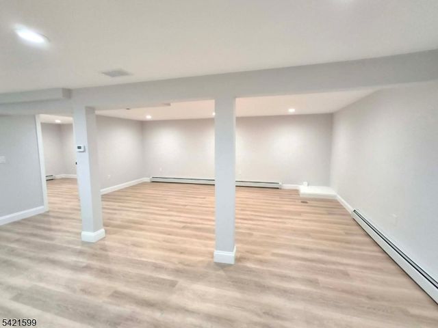 397 Lake Ave, Woodbridge Twp., NJ 07067