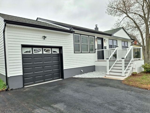 397 Lake Ave, Woodbridge Twp., NJ 07067