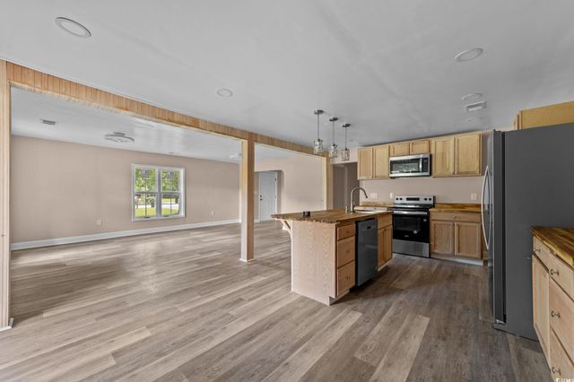 1821 Hawkins St., Georgetown, SC 29440