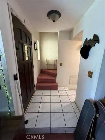 3700 Mountain 6E, San Bernardino, CA 92404