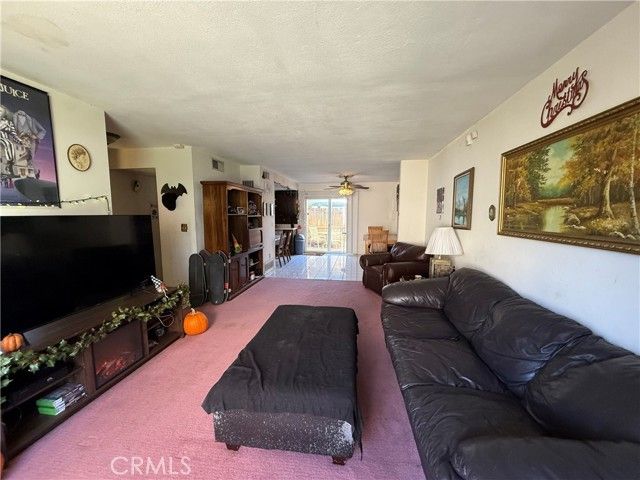 3700 Mountain 6E, San Bernardino, CA 92404