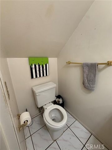 3700 Mountain 6E, San Bernardino, CA 92404