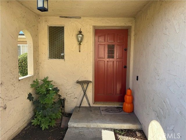 3700 Mountain 6E, San Bernardino, CA 92404