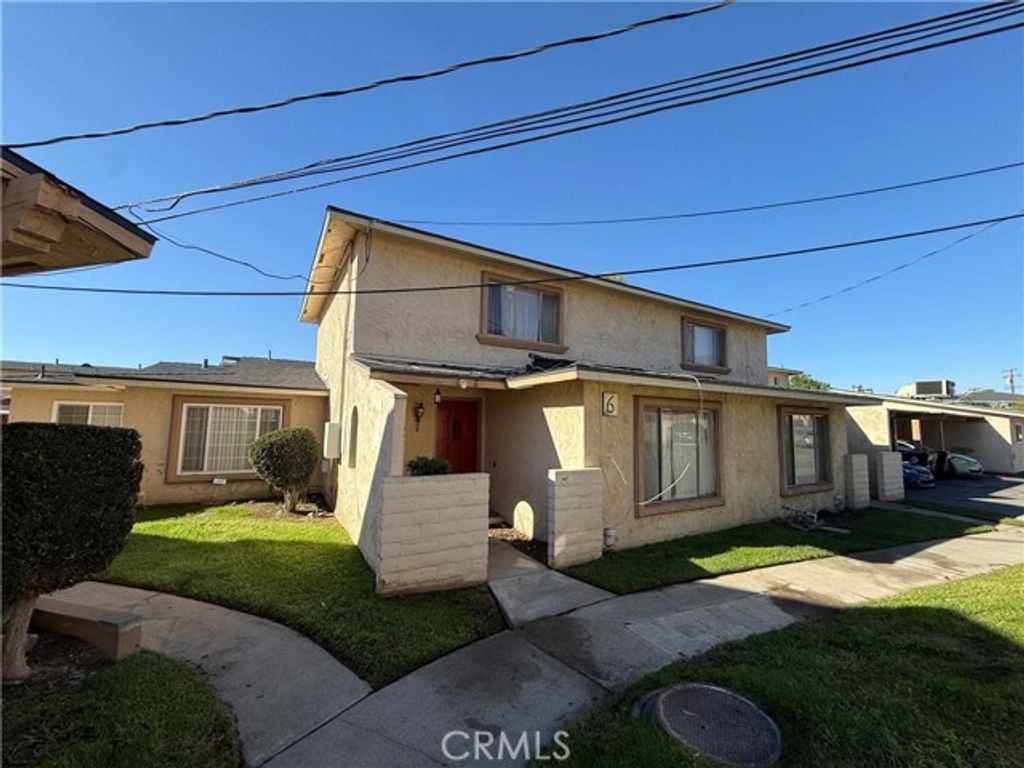 3700 Mountain 6E, San Bernardino, CA 92404