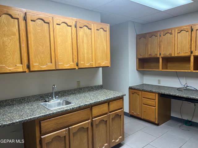 3021 Trawood Drive, El Paso, TX 79936