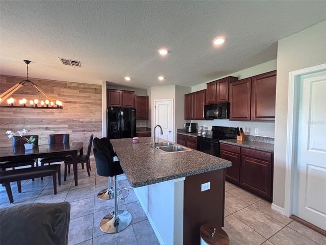 405 SERENITY MILL LOOP, Ruskin, FL 33570
