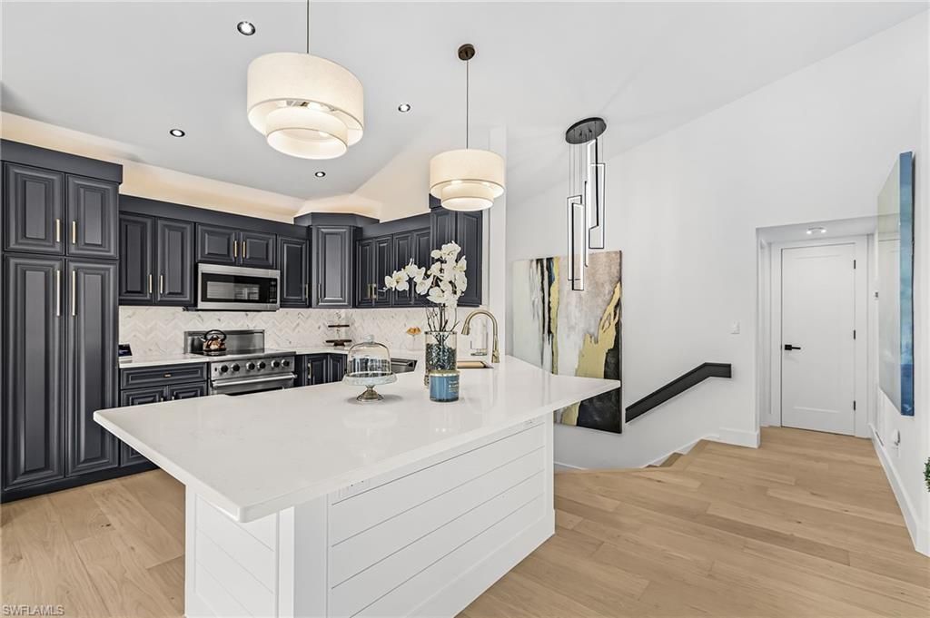 27190 Enclave DR, BONITA SPRINGS, FL 34134 — photo 3