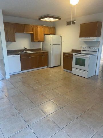 641 Executive Center Drive, West Palm Beach, FL 33401