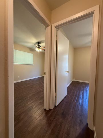 5906 Mountainclimb DR, Austin, TX 78731