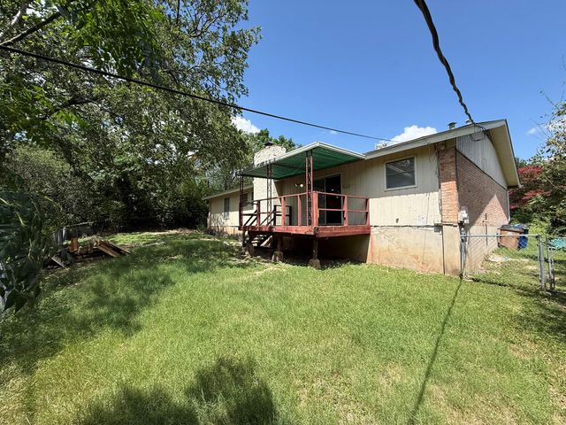 5906 Mountainclimb DR, Austin, TX 78731