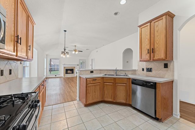24911 Sandusky Drive, Tomball, TX 77375