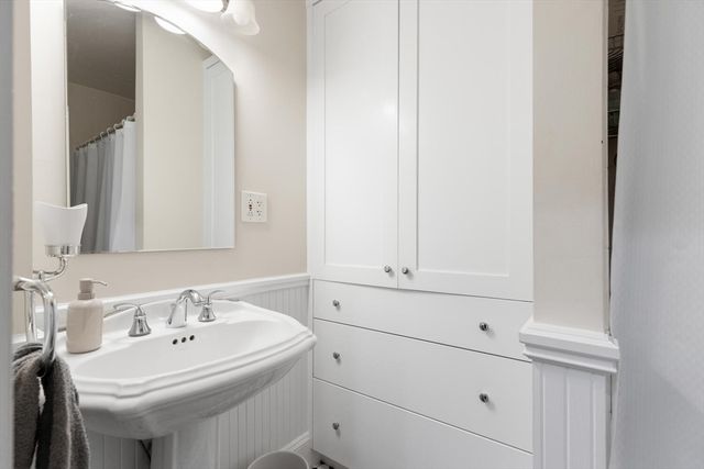 35 Richardson St. 2, Wakefield, MA 01880