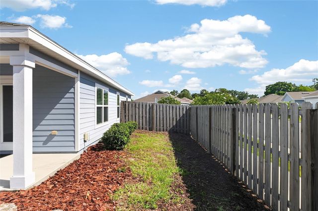 25109 SW 7TH LANE, Newberry, FL 32669