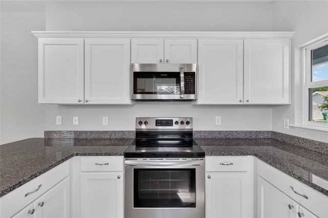 25109 SW 7TH LANE, Newberry, FL 32669