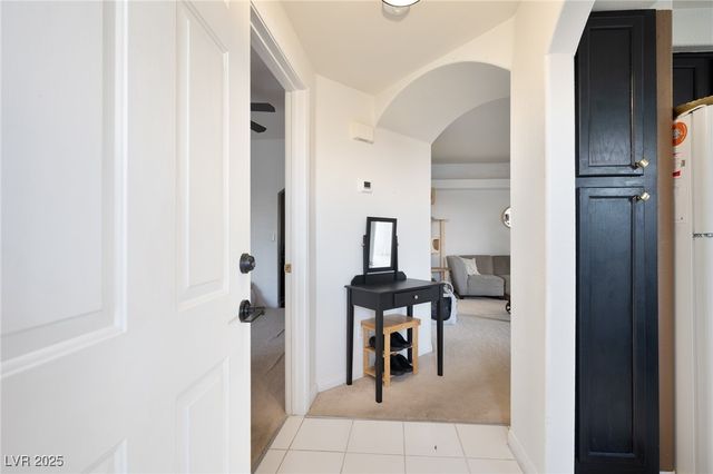 8400 White Eagle Avenue 203, Las Vegas, NV 89145