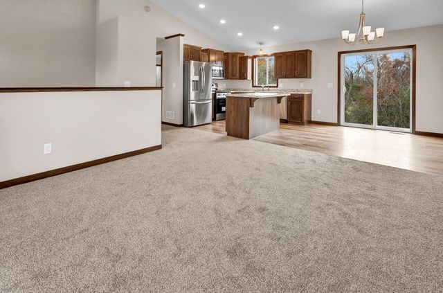 2865 11th Avenue NE, Sauk Rapids, MN 56379