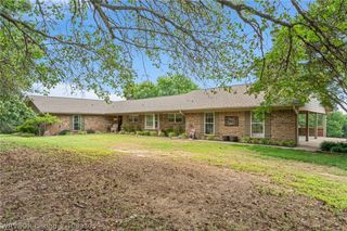 6308 N Mountain Grove Road, Alma, AR 72921