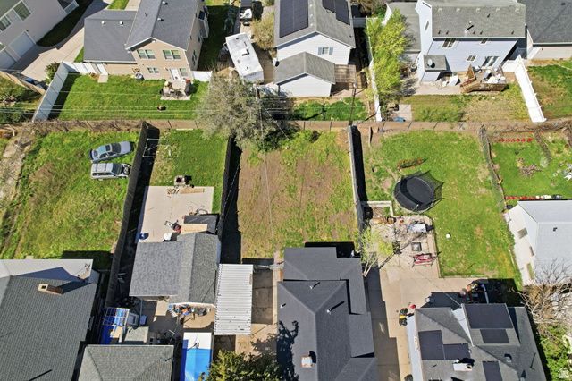 2335 S MONROE BLVD, Ogden, UT 84401