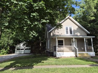 317 N Grant Avenue, Three Rivers, MI 49093