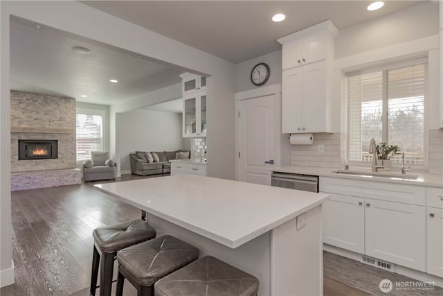 9409 9th Avenue Ct E, Tacoma, WA 98445