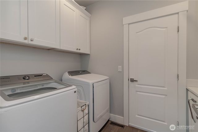 9409 9th Avenue Ct E, Tacoma, WA 98445