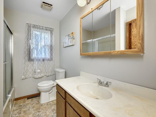 417 S Elm Street, Waconia, MN 55387