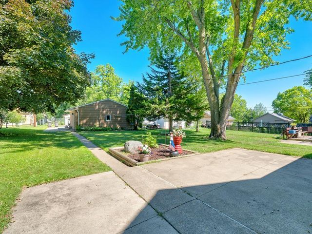 417 S Elm Street, Waconia, MN 55387
