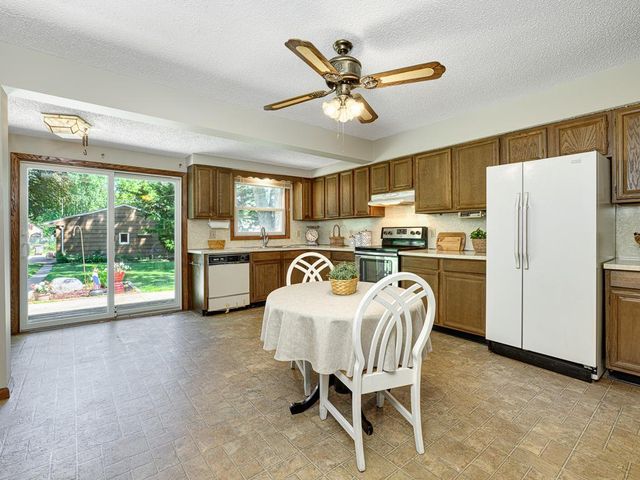 417 S Elm Street, Waconia, MN 55387