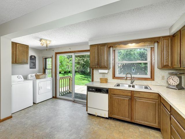 417 S Elm Street, Waconia, MN 55387