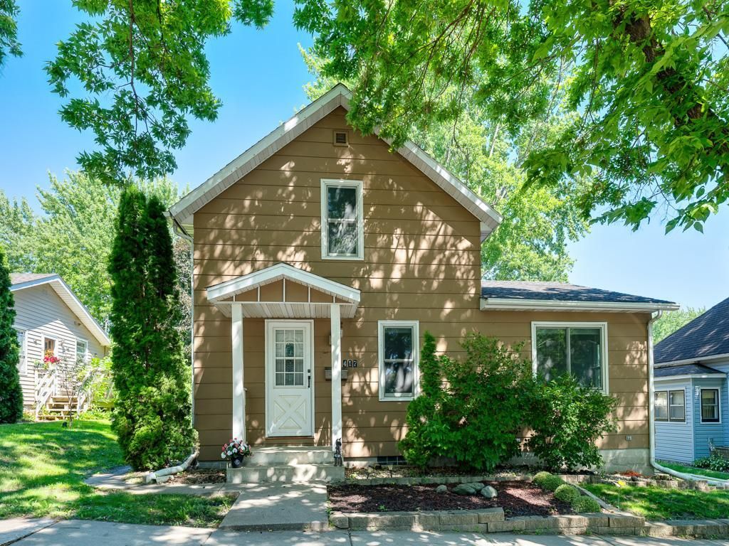 417 S Elm Street, Waconia, MN 55387