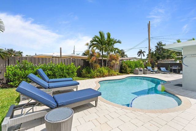 1501 NE 40th Ct, Oakland Park, FL 33334