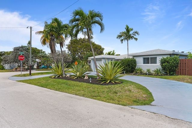 1501 NE 40th Ct, Oakland Park, FL 33334