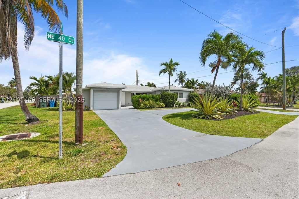 1501 NE 40th Ct, Oakland Park, FL 33334
