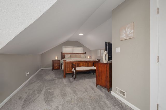 1037 22ND Street, Rock Island, IL 61201