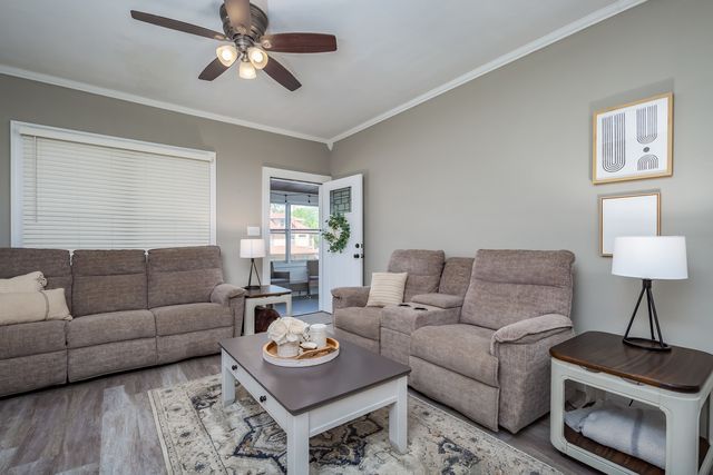 1037 22ND Street, Rock Island, IL 61201