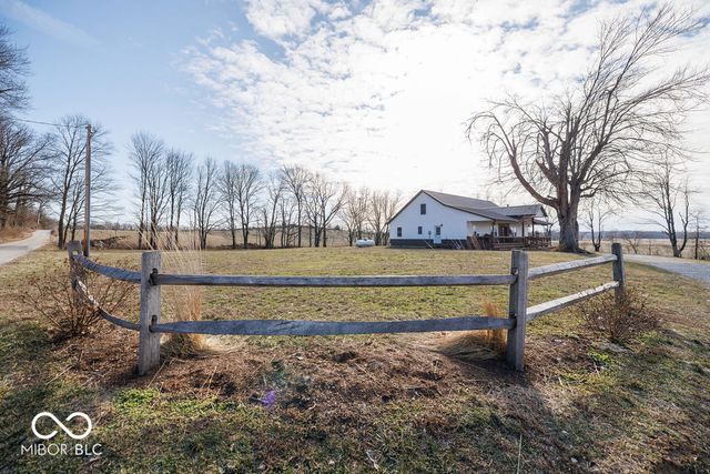 14154 Defore Road, Coal City, IN 47427