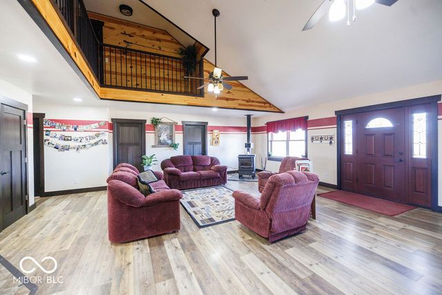 14154 Defore Road, Coal City, IN 47427