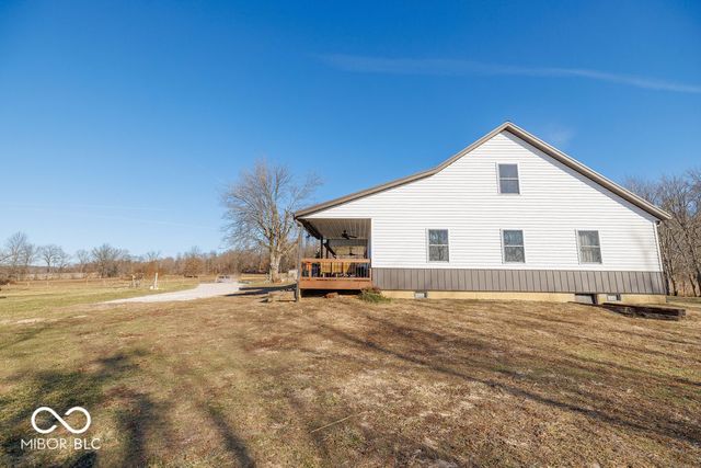 14154 Defore Road, Coal City, IN 47427