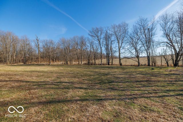 14154 Defore Road, Coal City, IN 47427