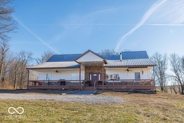 14154 Defore Road, Coal City, IN 47427