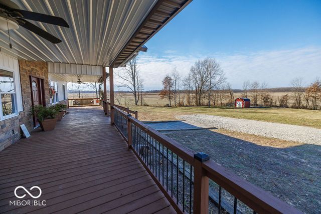 14154 Defore Road, Coal City, IN 47427