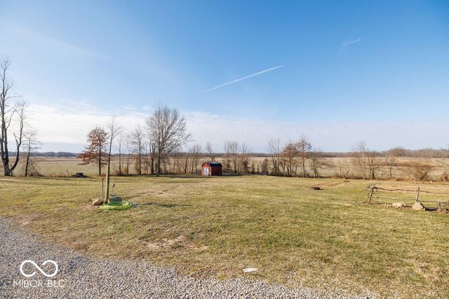14154 Defore Road, Coal City, IN 47427
