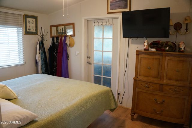 1988 Bradley Lane, Overgaard, AZ 85933