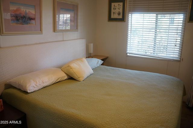 1988 Bradley Lane, Overgaard, AZ 85933