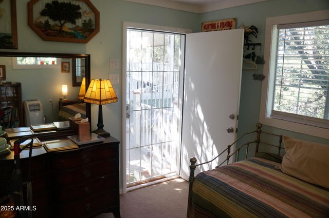 1988 Bradley Lane, Overgaard, AZ 85933