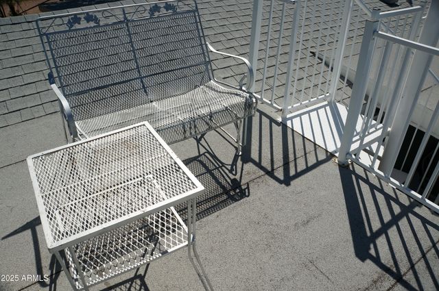 1988 Bradley Lane, Overgaard, AZ 85933