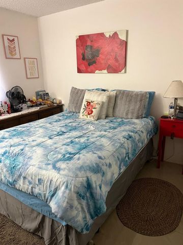 3053 N Oakland Forest Drive 201, Oakland Park, FL 33309